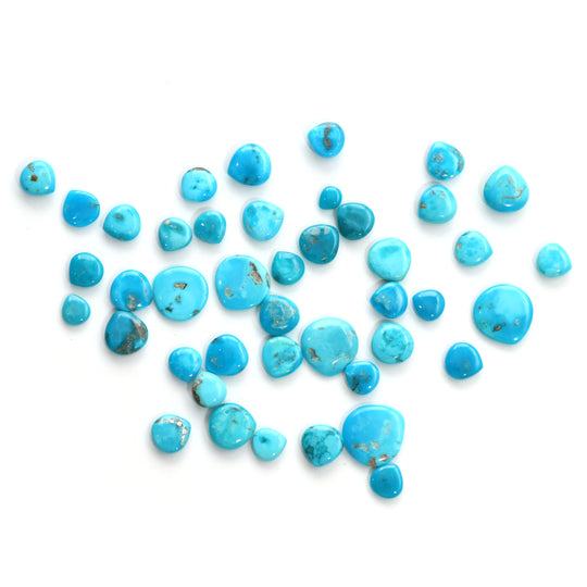 ターコイズ スムース ハート ルース ジェムストーン、6.5x7 mm ～ 14x15 mm、ターコイズ ジェムストーン、プレーン ターコイズ ハート、43 個セット