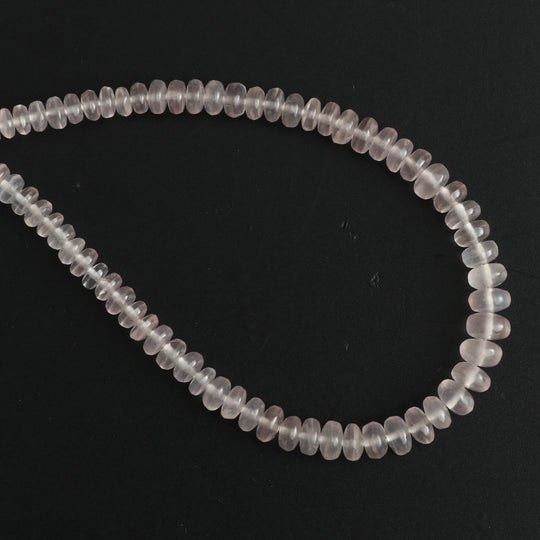 ローズクォーツ スムース ビーズ、4 mm ～ 6.5 mm、ローズクォーツ ジュエリーメイキング ビーズ、8 インチ / 20 cm フル ストランド、1 ストランドあたりの価格