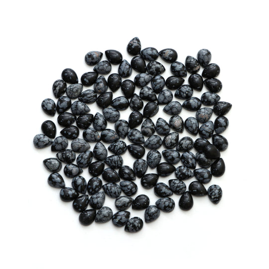 スノーフレークオブシディアン スムースペア ルースジェムストーン、9x11.5 mm から 9x12 mm、スノーフレークオブシディアン ジュエリーメイキングジェムストーン、109 個セット