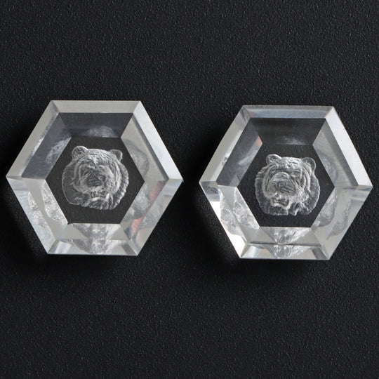 Crystal Intaglio Carving Loose Gemstone, 20x23 mm, Crystal Jewelry Making Gemstone, Intaglio Carving, Lion Carving, Pair ( 2 Pieces )