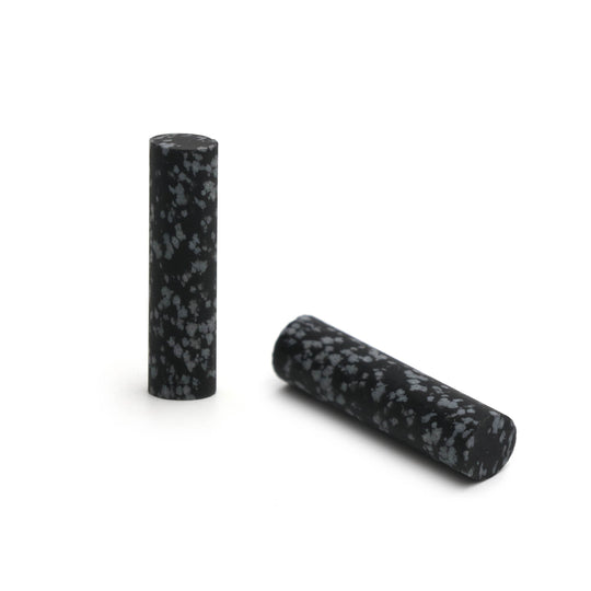 スノーフレーク オブシディアン マット仕上げ シリンダー ジェムストーン、8x31 MM、マット仕上げジェムストーン、AA 品質、ペアあたりの価格